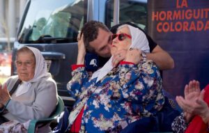 Marchas de los Jueves - Madres de Plaza de Mayo